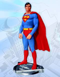 Christopher Reeve as Superman Statue