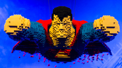 December 14, 2016: "The Art of the Brick: DC Super Heroes" Heads to London