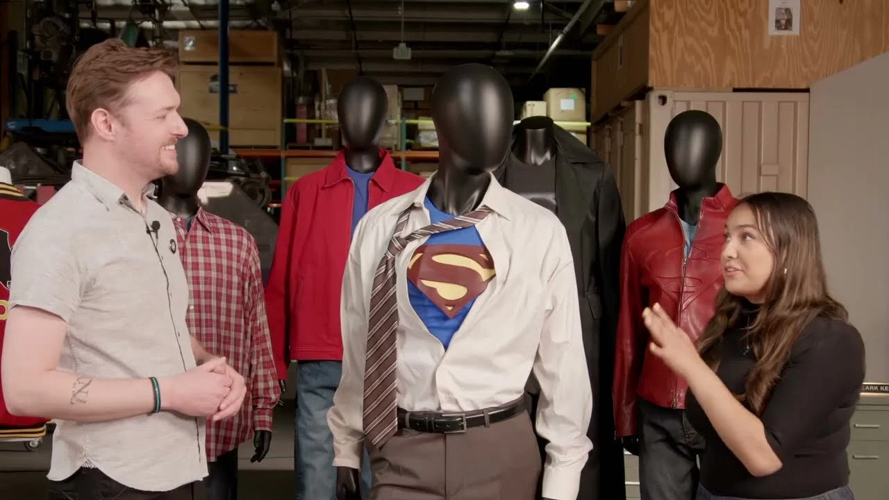Warner Bros. Archives Explores the Evolution of Clark Kent’s Costumes on “Smallville”